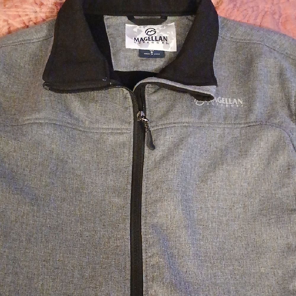 Magellan Outdoors Gray Jacket